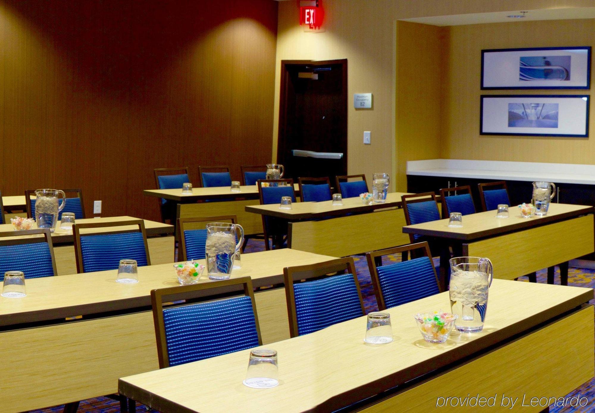 Courtyard By Marriott Asheville Airport Fletcher Exterior photo